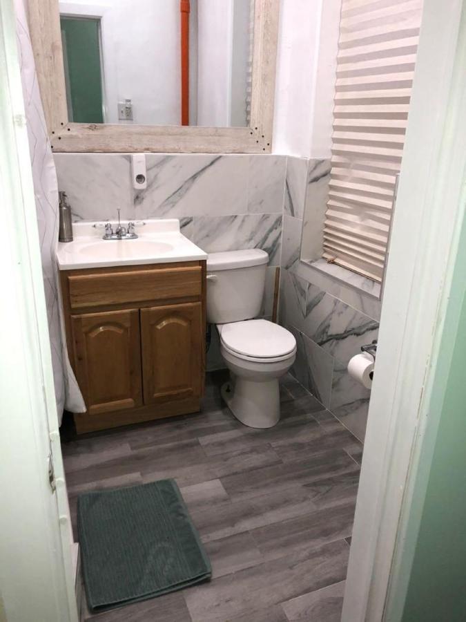 Private Room In A Shared Apartment 15 Minutes To Times Square! New York Buitenkant foto