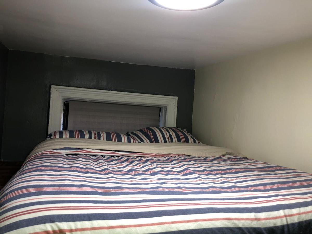 Private Room In A Shared Apartment 15 Minutes To Times Square! New York Buitenkant foto