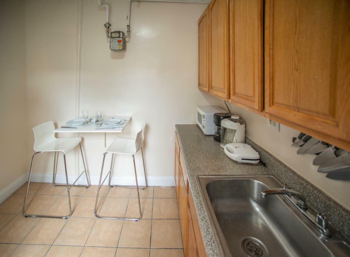 Private Room In A Shared Apartment 15 Minutes To Times Square! New York Buitenkant foto