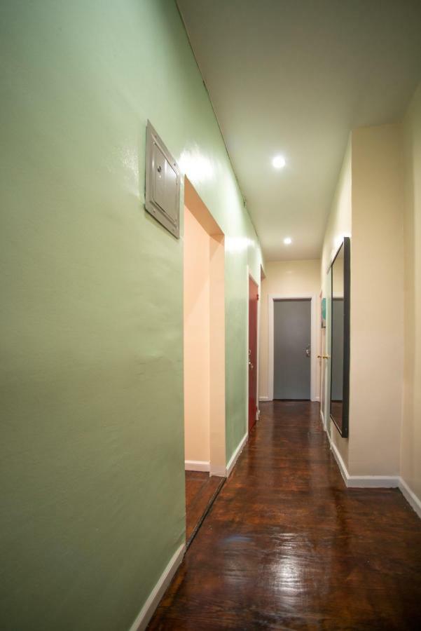 Private Room In A Shared Apartment 15 Minutes To Times Square! New York Buitenkant foto