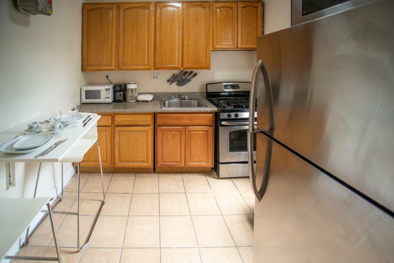 Private Room In A Shared Apartment 15 Minutes To Times Square! New York Buitenkant foto